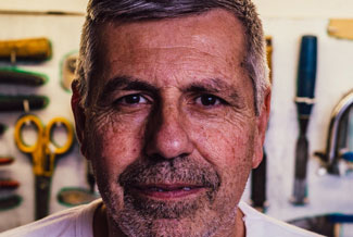 thumnnail portrait photo of man in white crew neck t shirt with 1139743.jpg