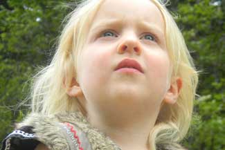 thumbnail Female Child Looking Upward 1280×480 1.jpg